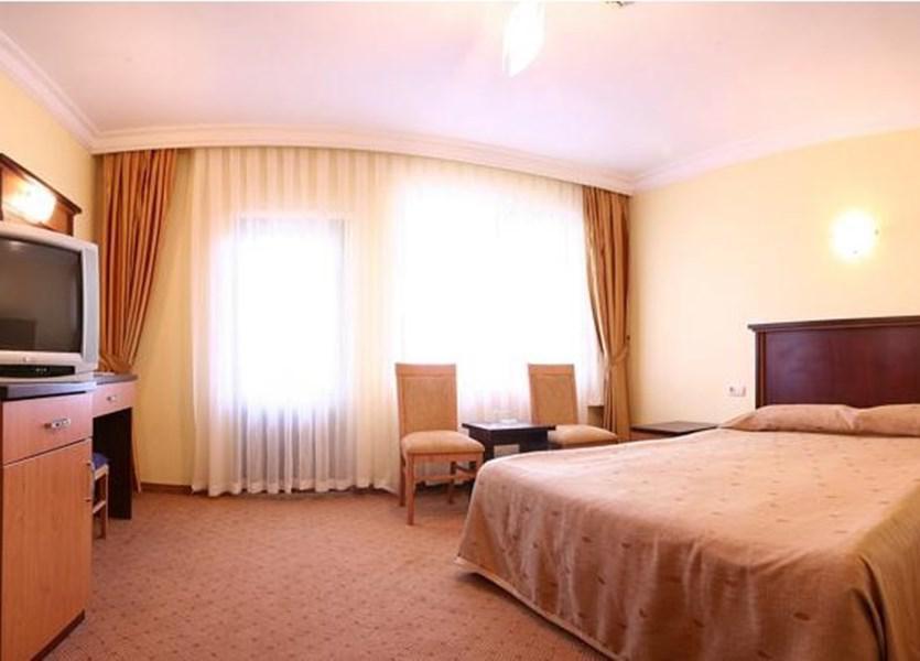Kozakli Grand Termal Hotel ภายนอก รูปภาพ